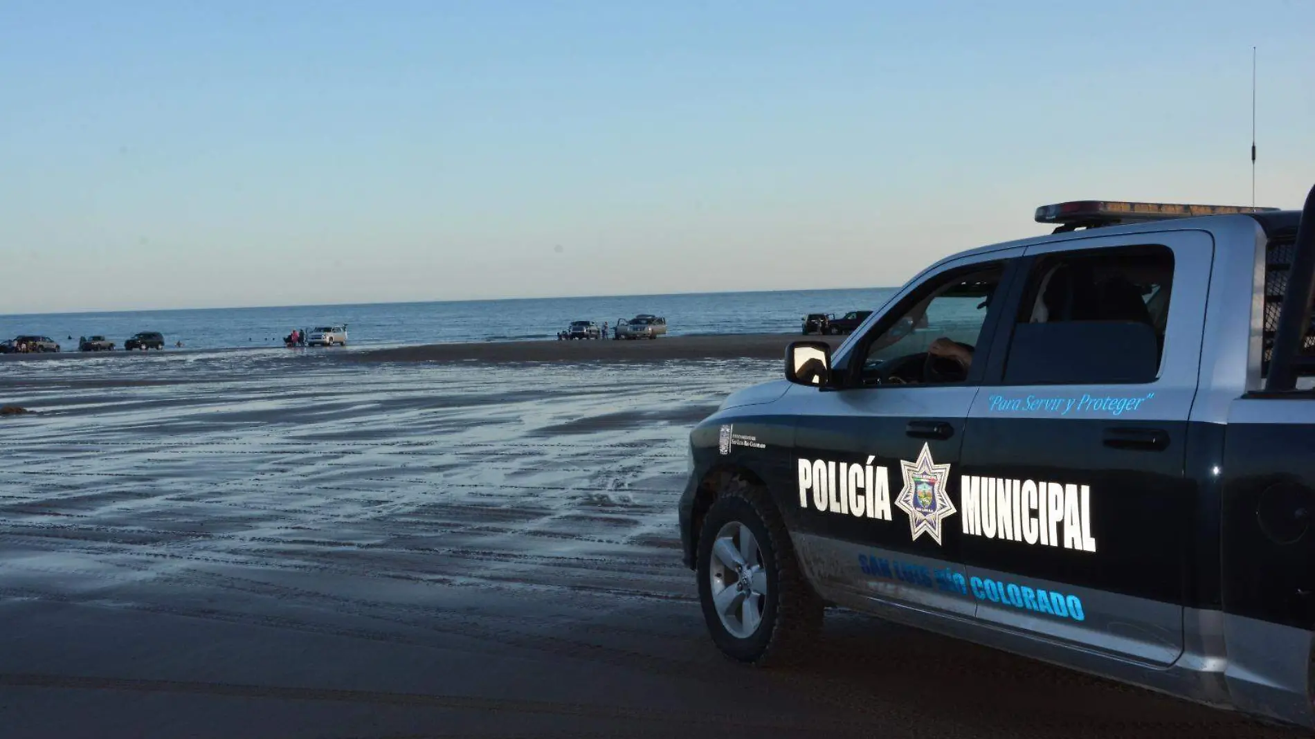 Las autoridades están realizando investigaciones con el fin de lograr la identificación de los restos humanos localizados embolsados, cerca del poblado Golfo de Santa Clara, el pasado sábado